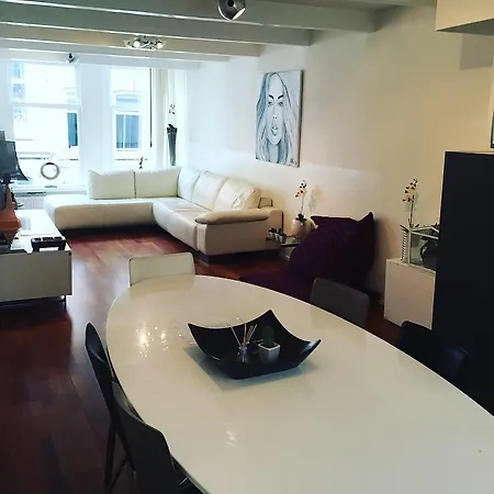 Apartman The Dam Square Harrison Amszterdam